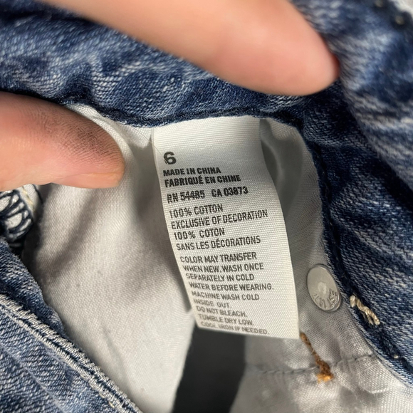 Women's American Eagle Outfitters Blue Distressed Jean Shorts Size 6 - Picture 4 of 6